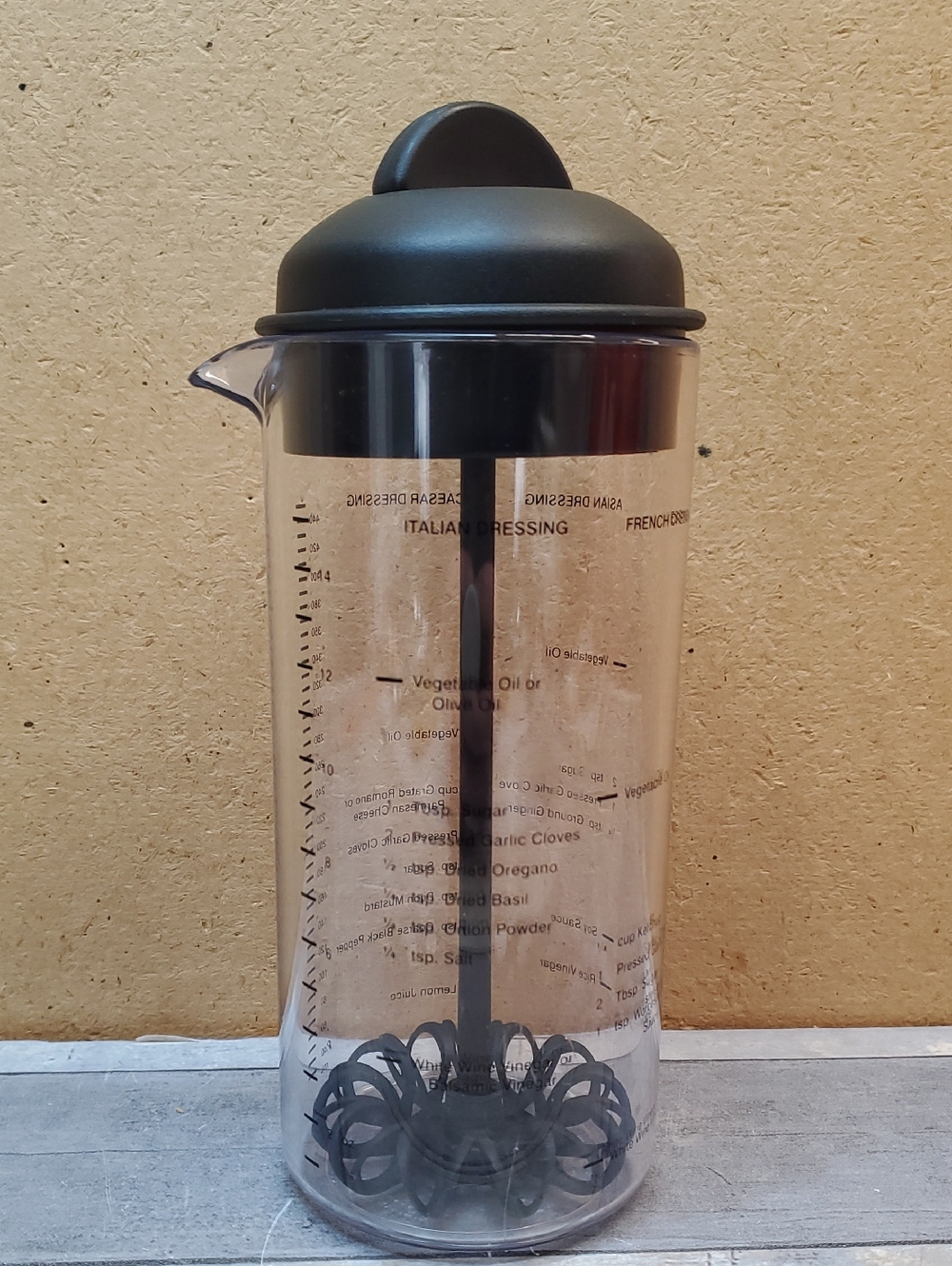 Pampered Chef Measure, Mix and Pour 